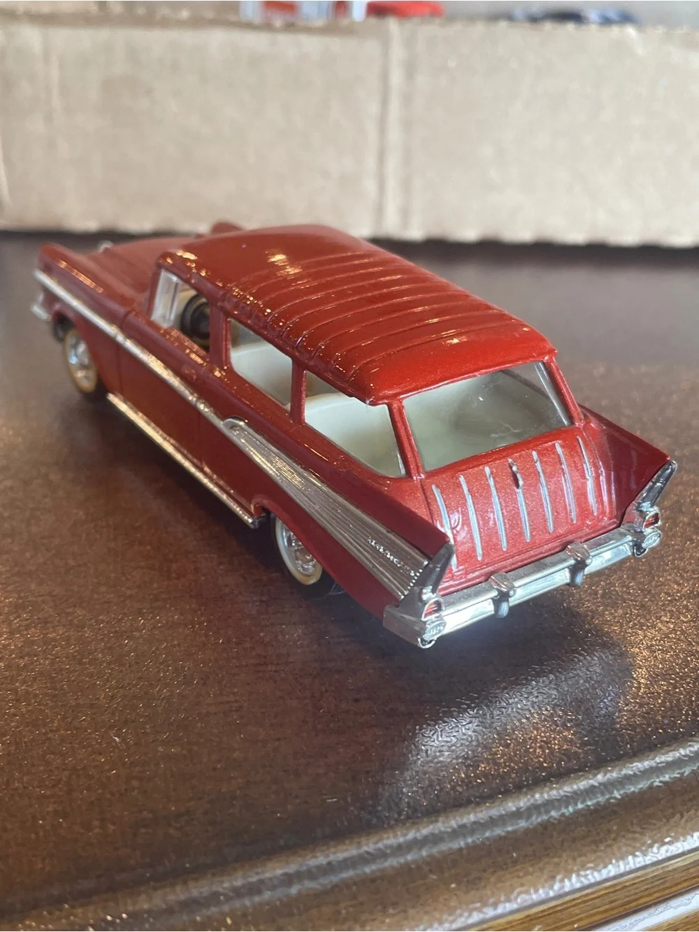 Road signature 57 Chevrolet nomad 1:43 scale